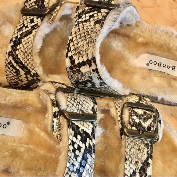 NWT • BAMBOO • faux snakeskin sandals • - Picture 6 of 7